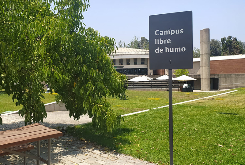 La UC se convierte en una universidad 100% libre de humo