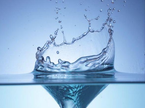 Segunda versión de la campaña “Eres agua, toma agua”